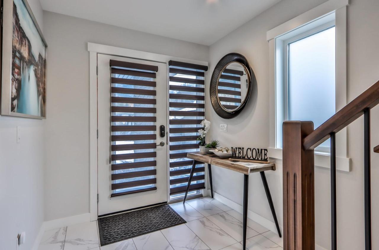 Holiday Home,1065307576:JPEG