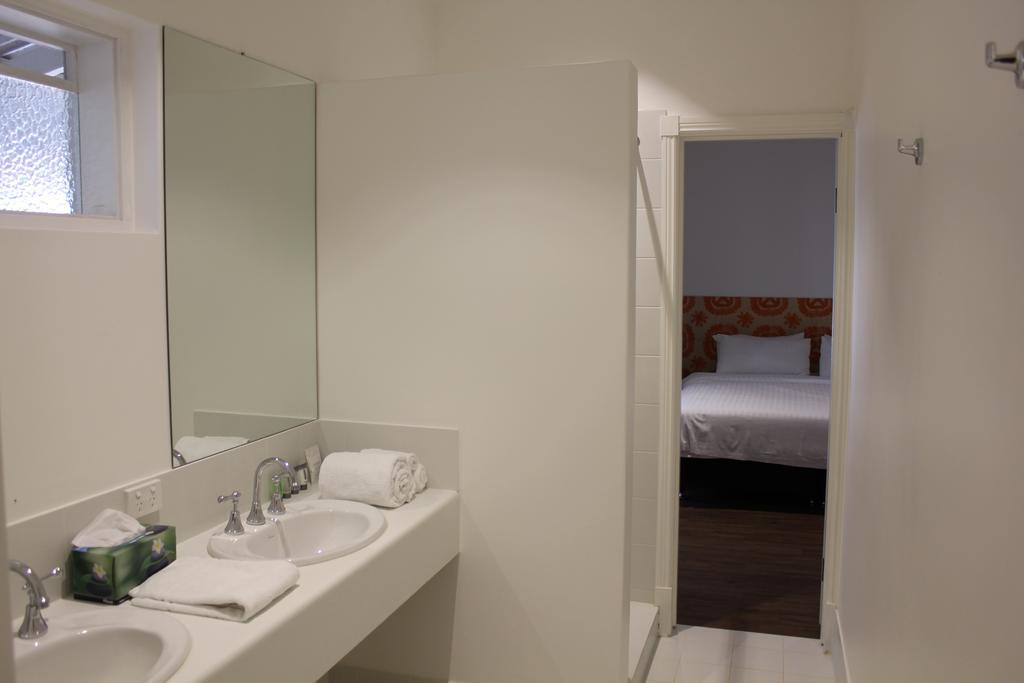 Double Room in Homestay,113003697:JPEG