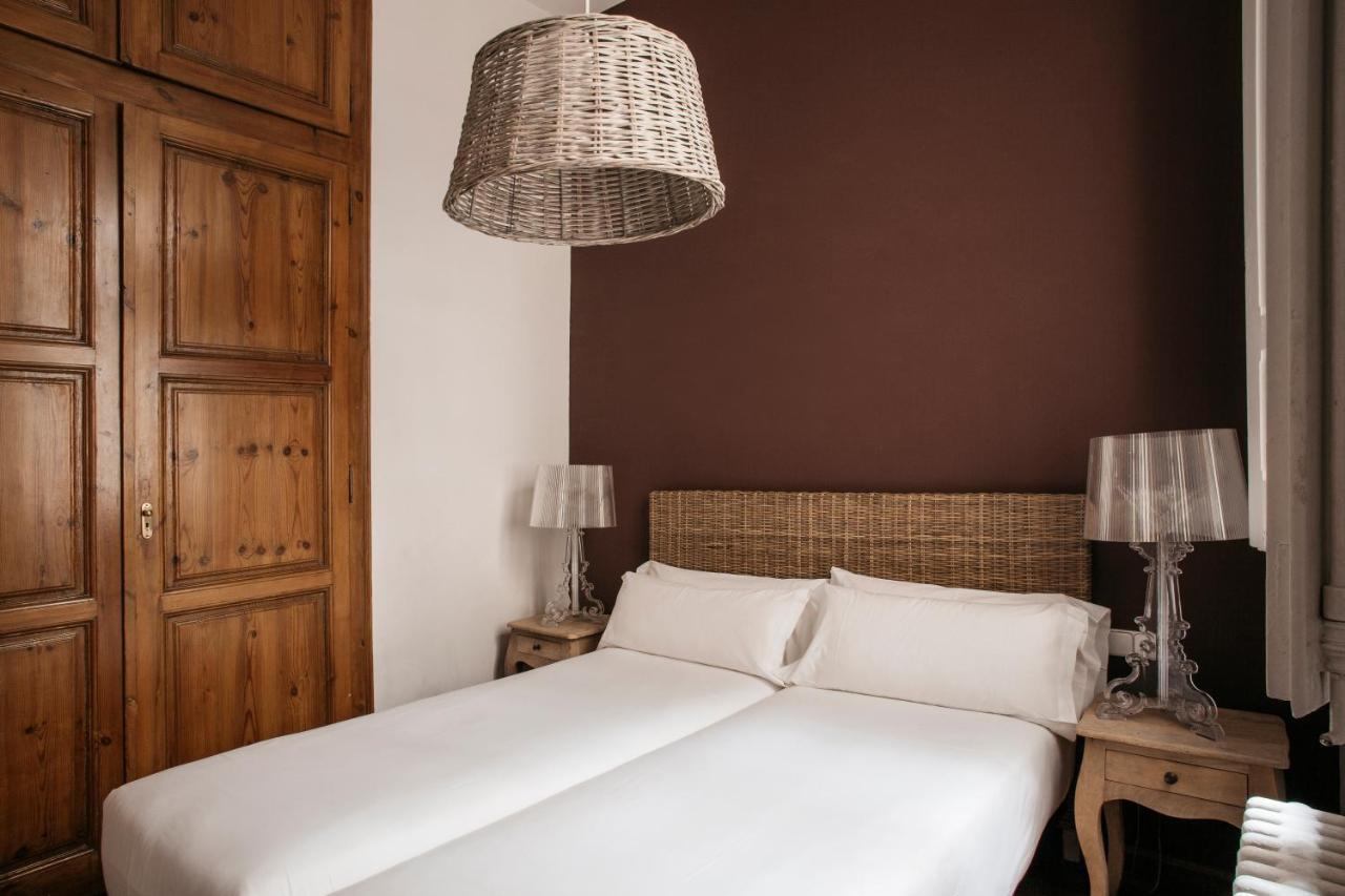 Superior One-Bedroom Apartment,1207913224:JPEG