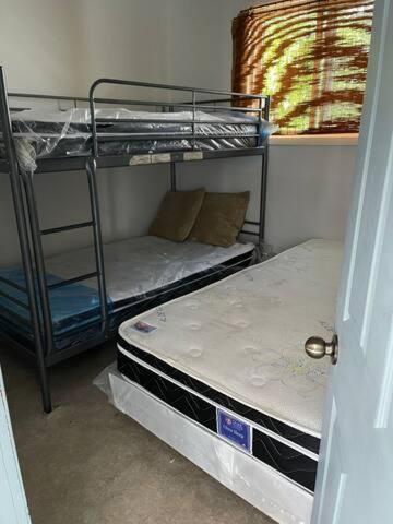 Holiday Home,1200829096:JPEG