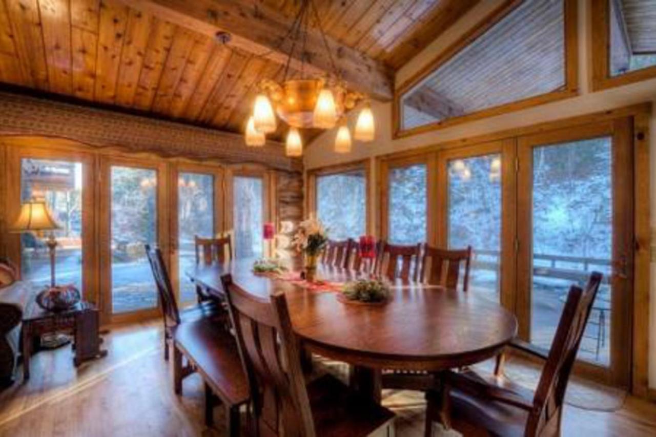 Three-Bedroom Holiday Home