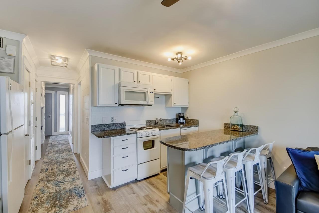 One Bedroom Apartment