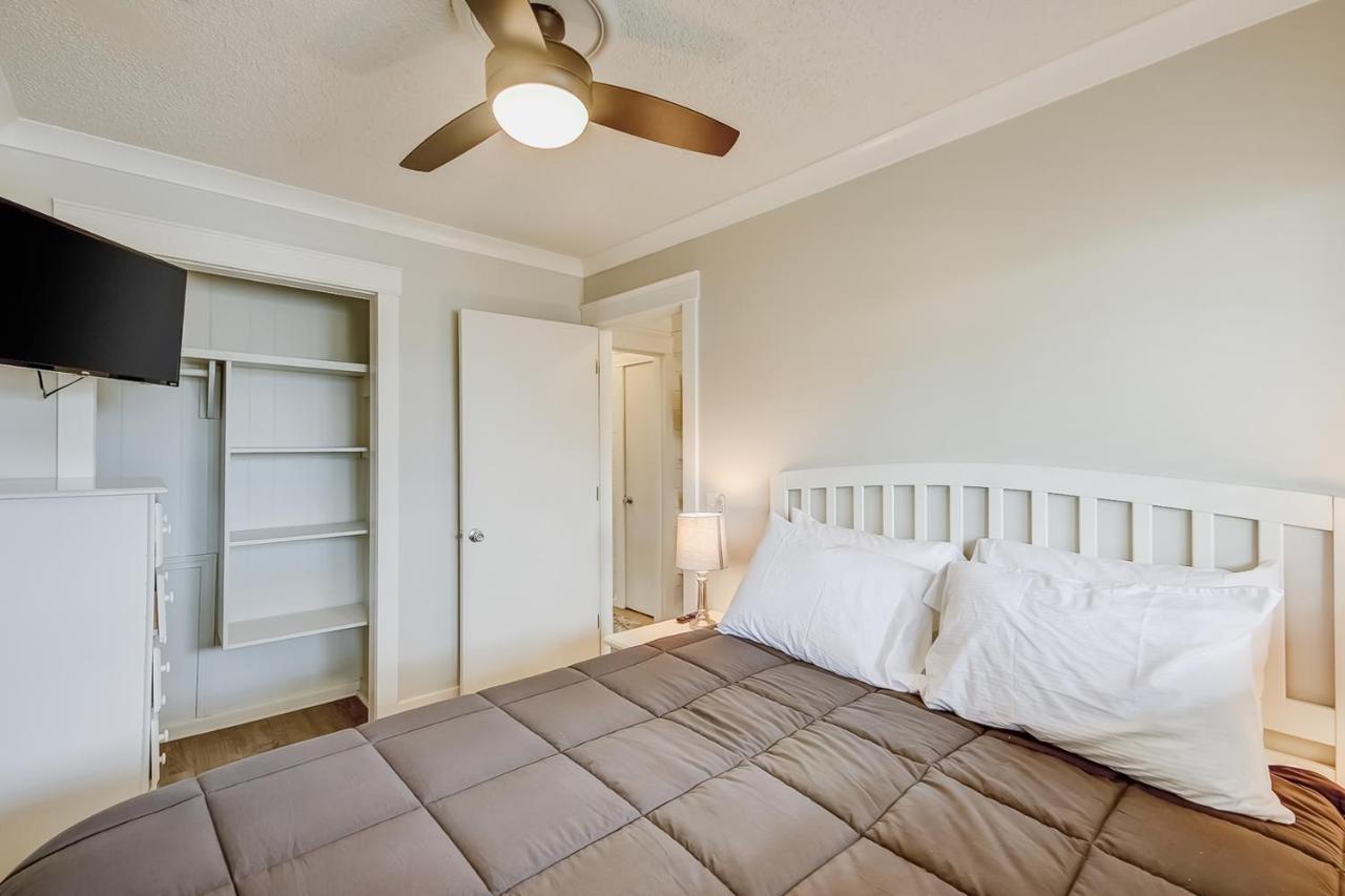 One Bedroom Apartment