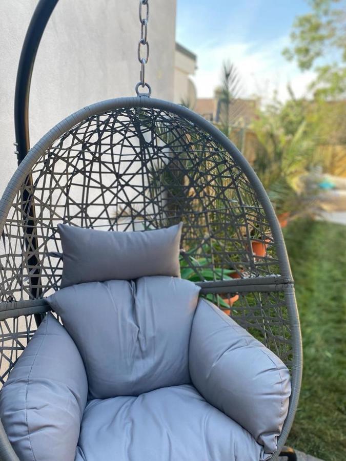 Three-Bedroom House,1267725232:JPEG