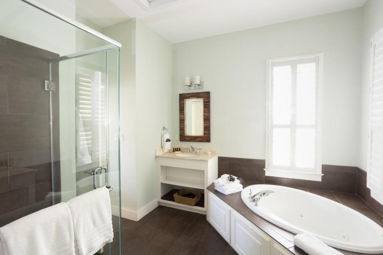 Two-Bedroom Lagoon Cottage