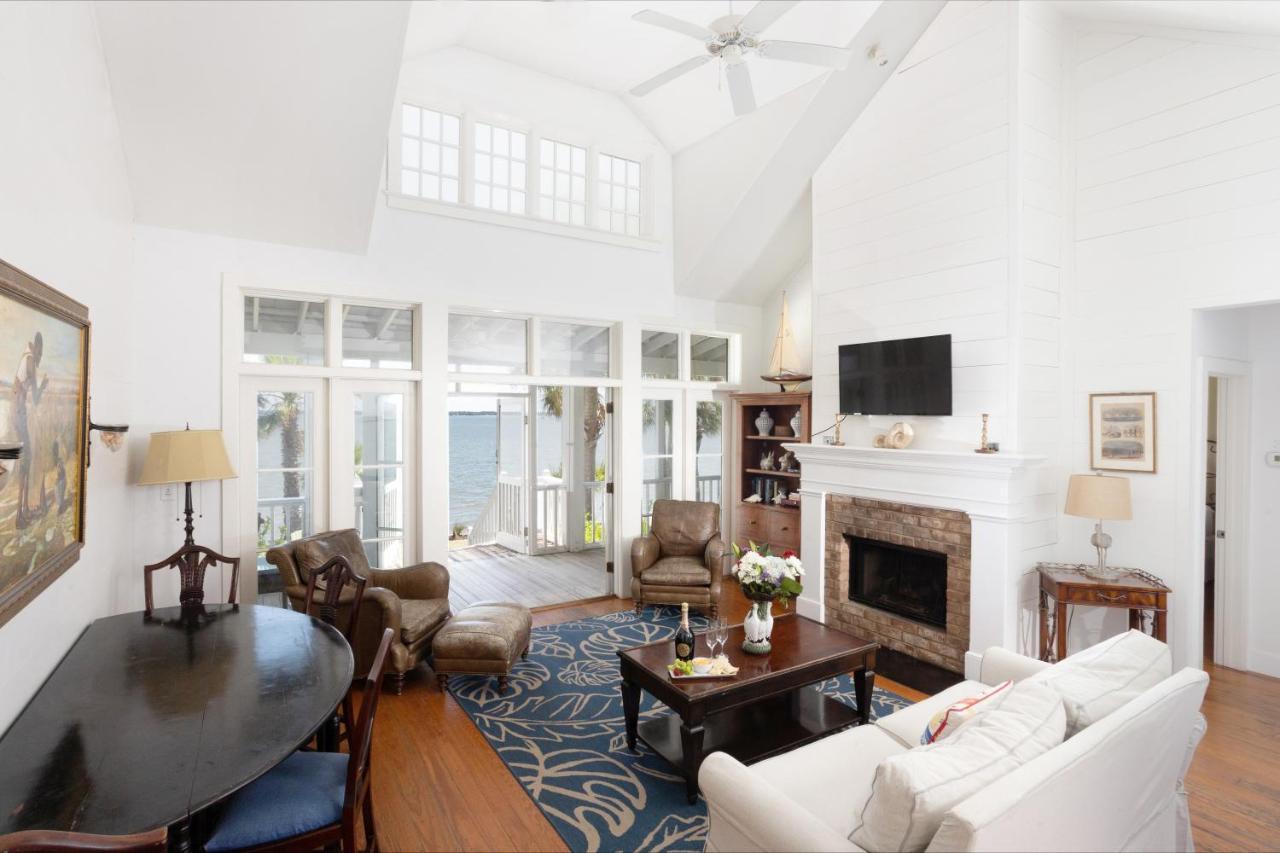 Two-Bedroom Lagoon Cottage