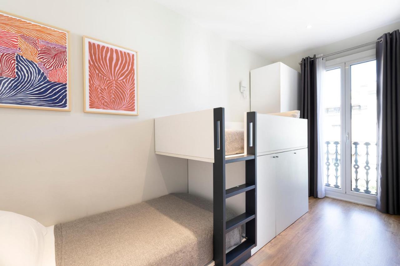 Two-Bedroom Apartment with 2 Bathrooms