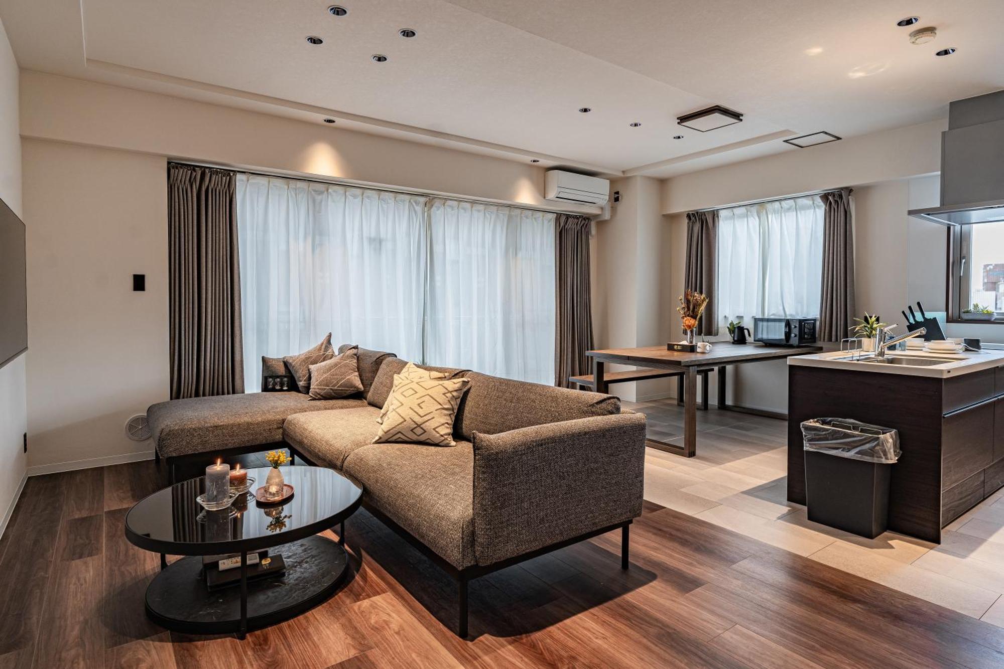 Superior Family Room