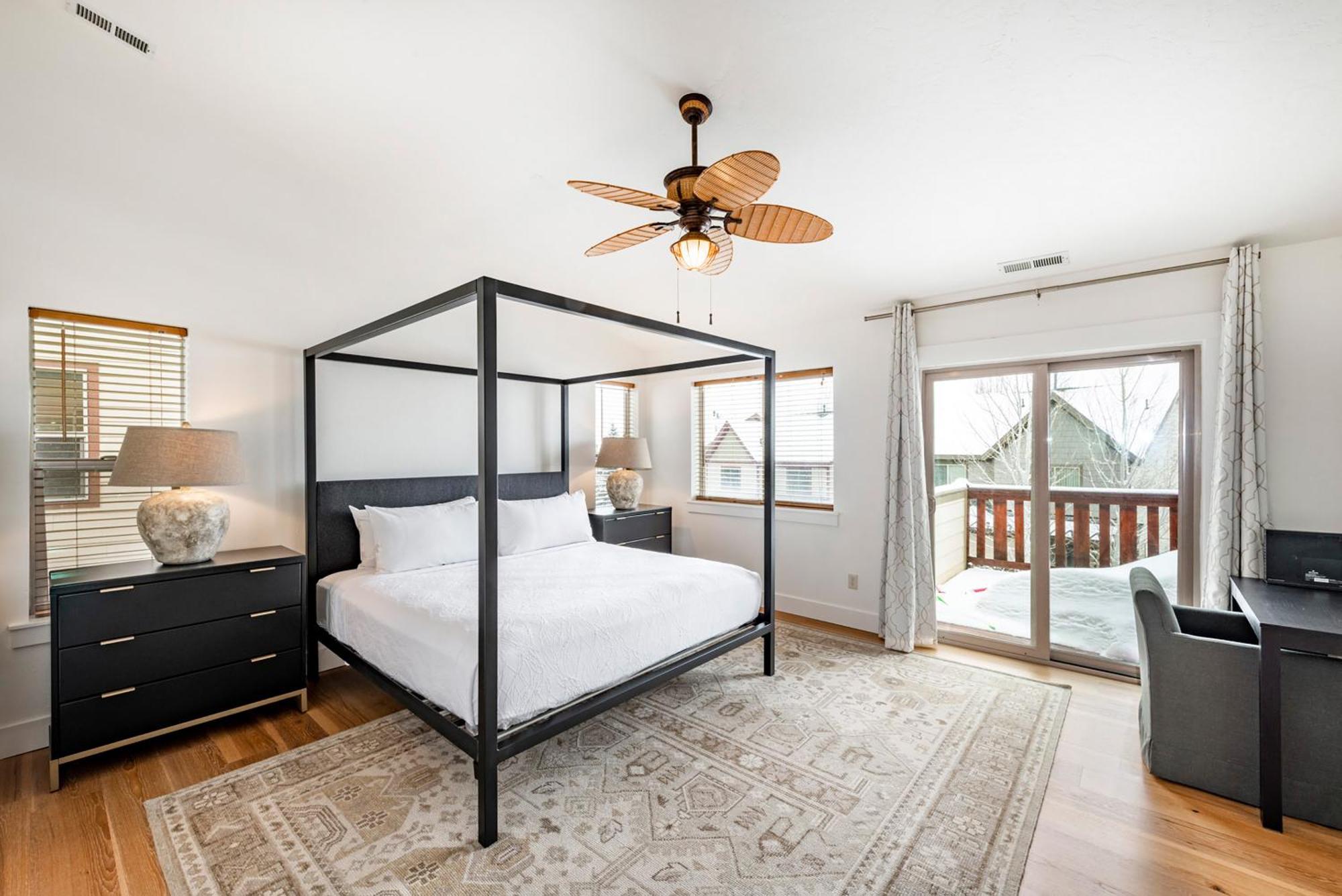 4 Bedroom Townhome #5601