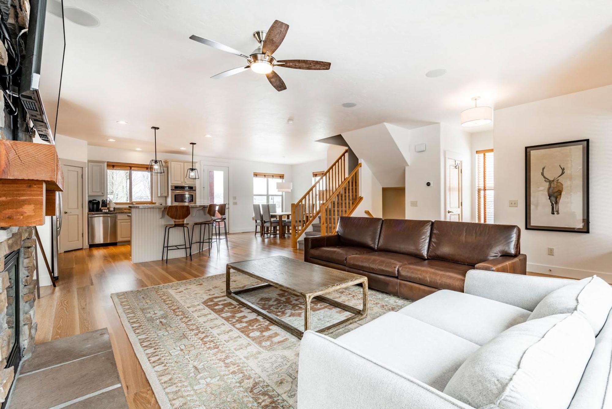 4 Bedroom Townhome #5601