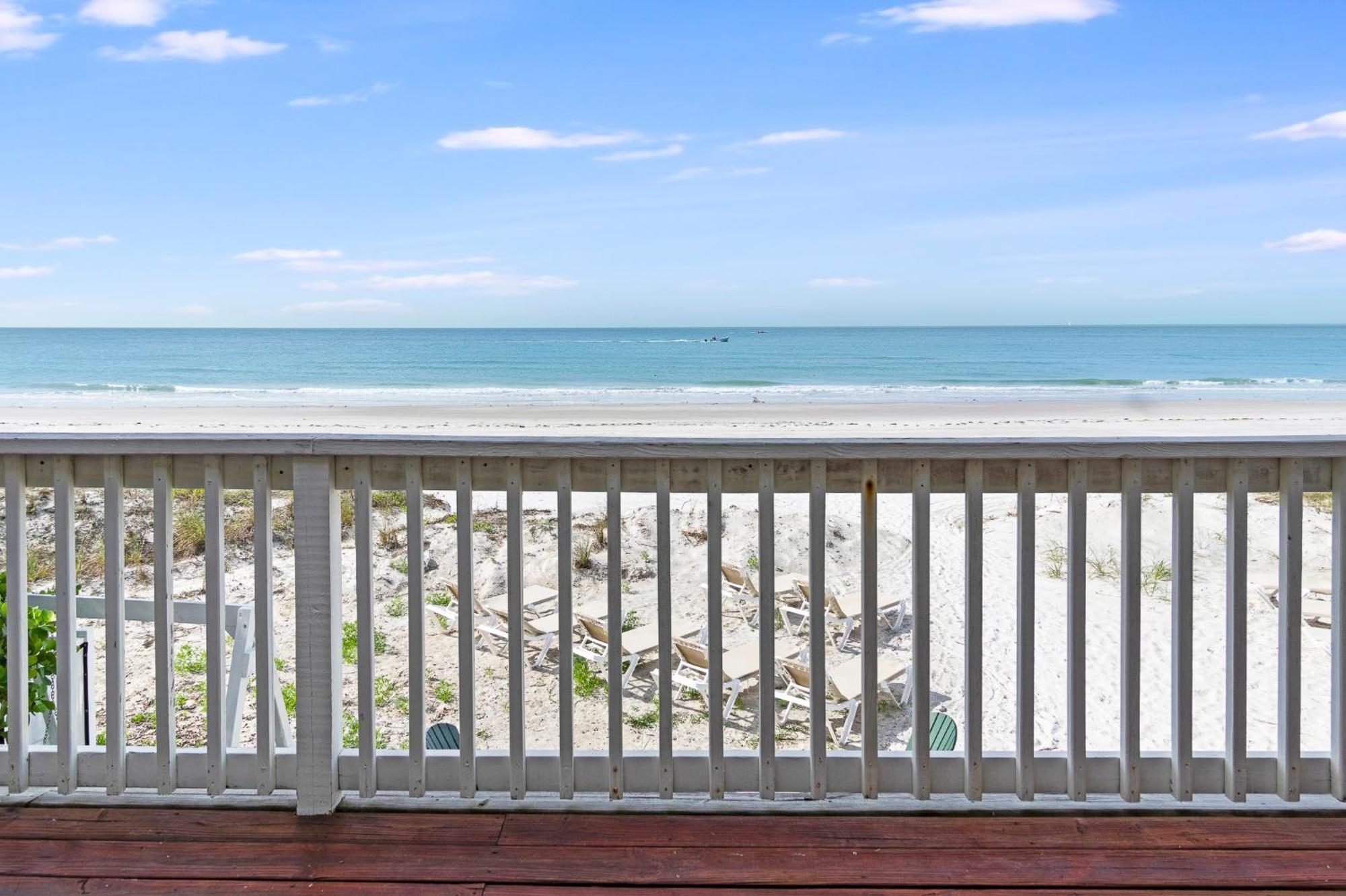 One-Bedroom Gulf Front Villa