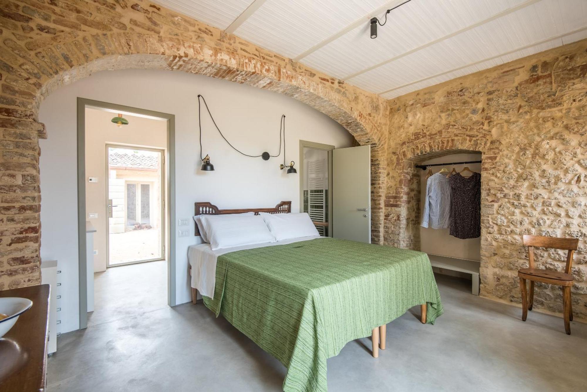 Studio with Garden View