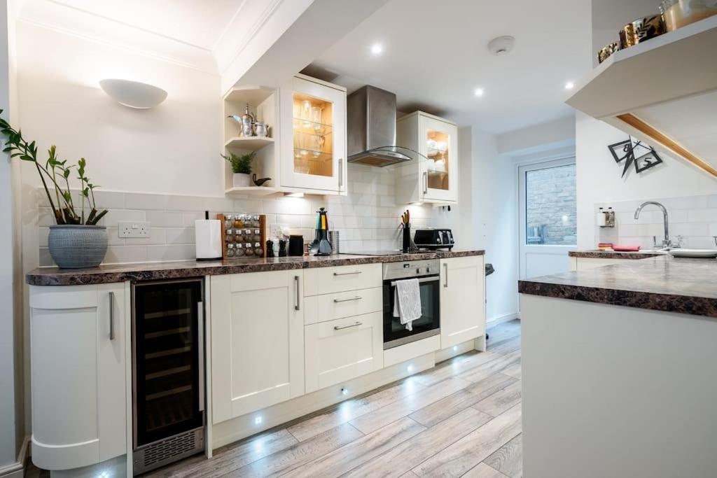 Three-Bedroom Villa,1574479817:JPEG