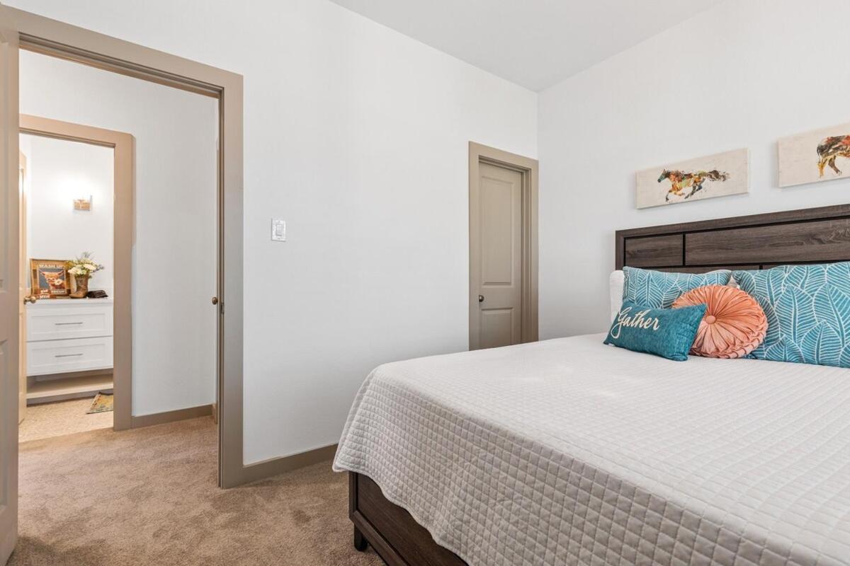 Three-Bedroom Townhouse