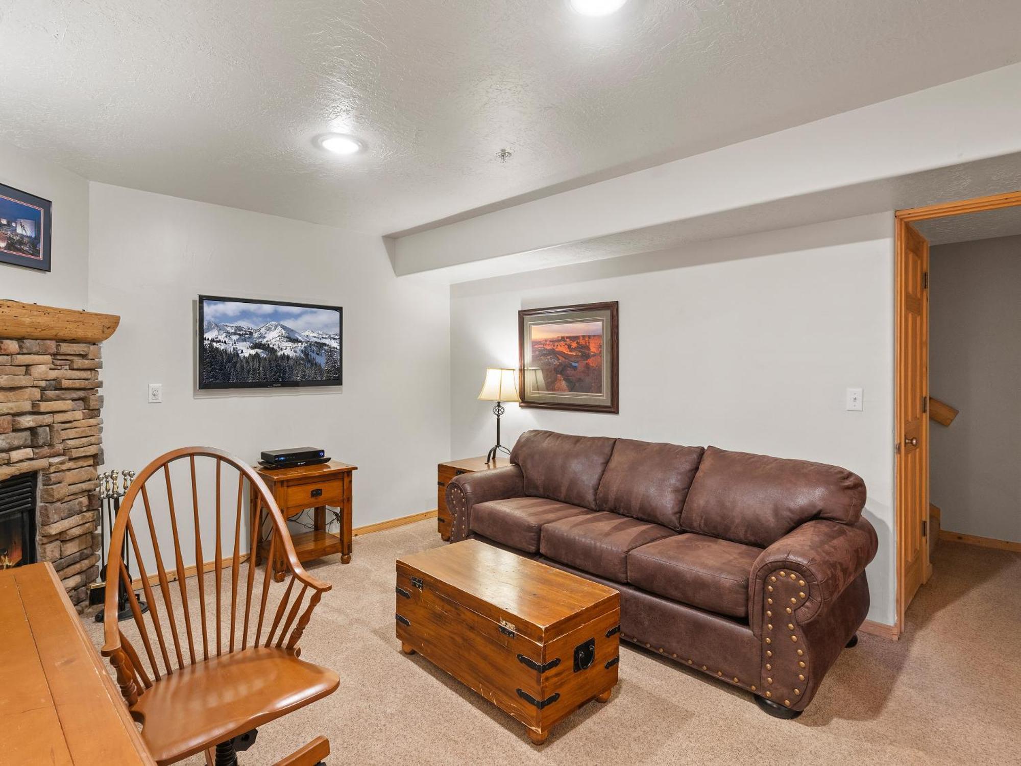 4 Bedroom Townhome 5531