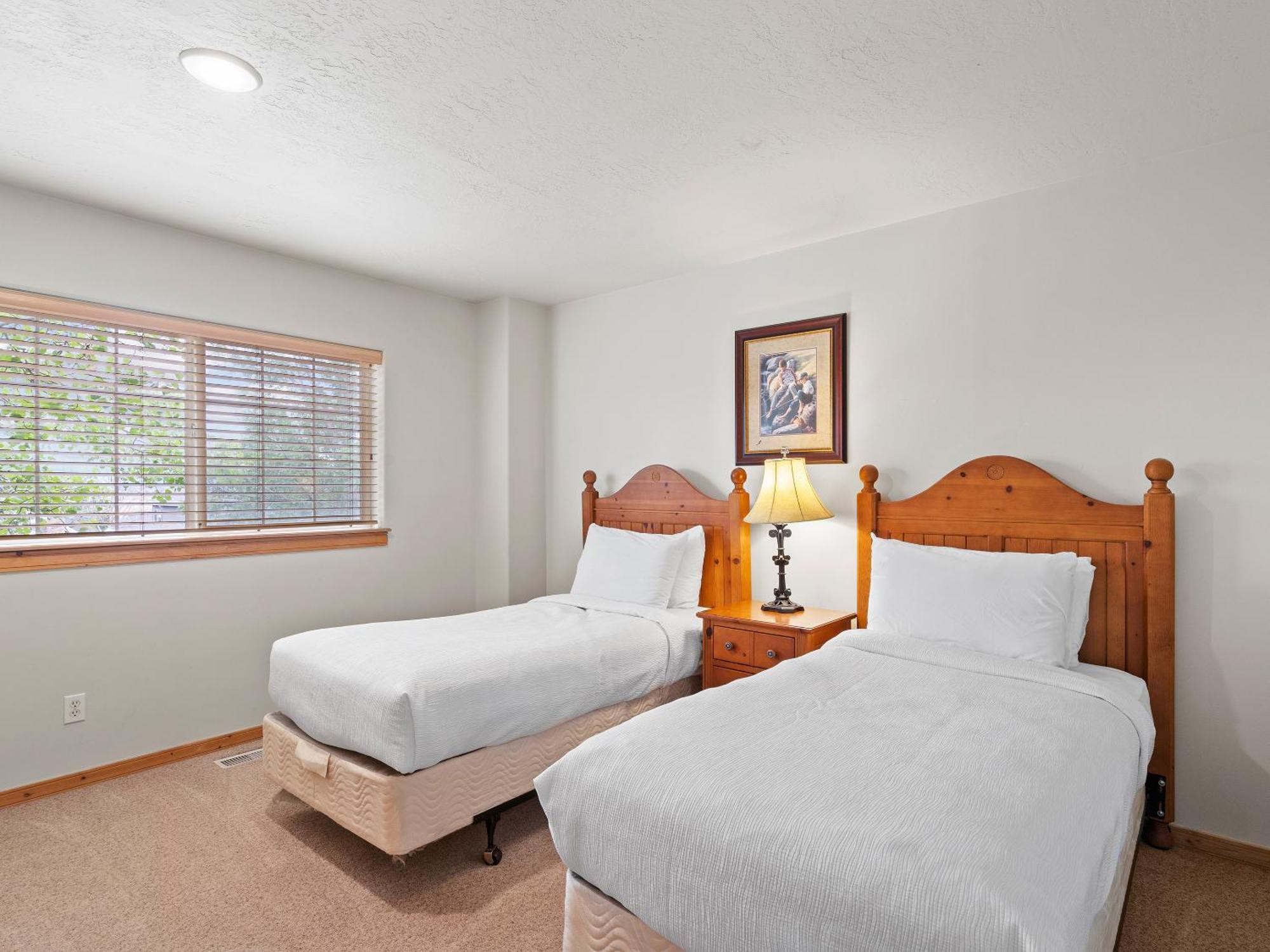 4 Bedroom Townhome 5531