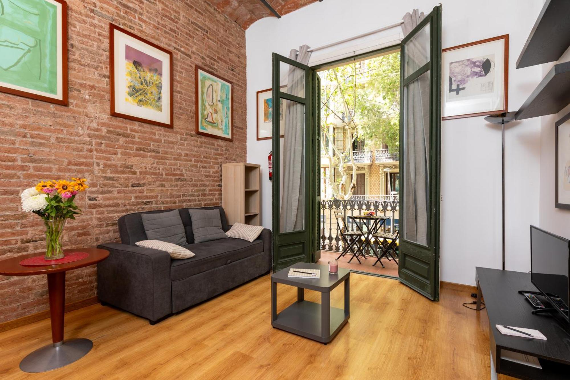 Studio,1610830804:JPEG