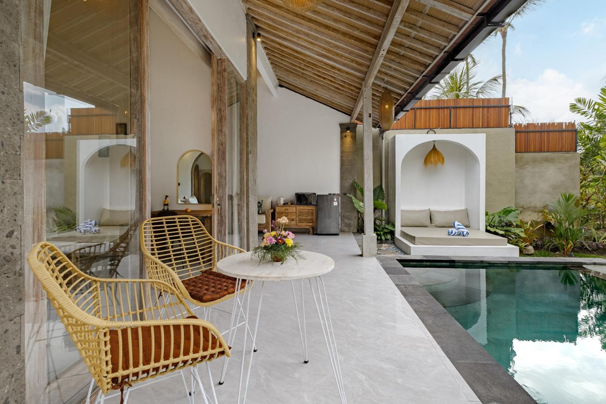Villa with Private Pool