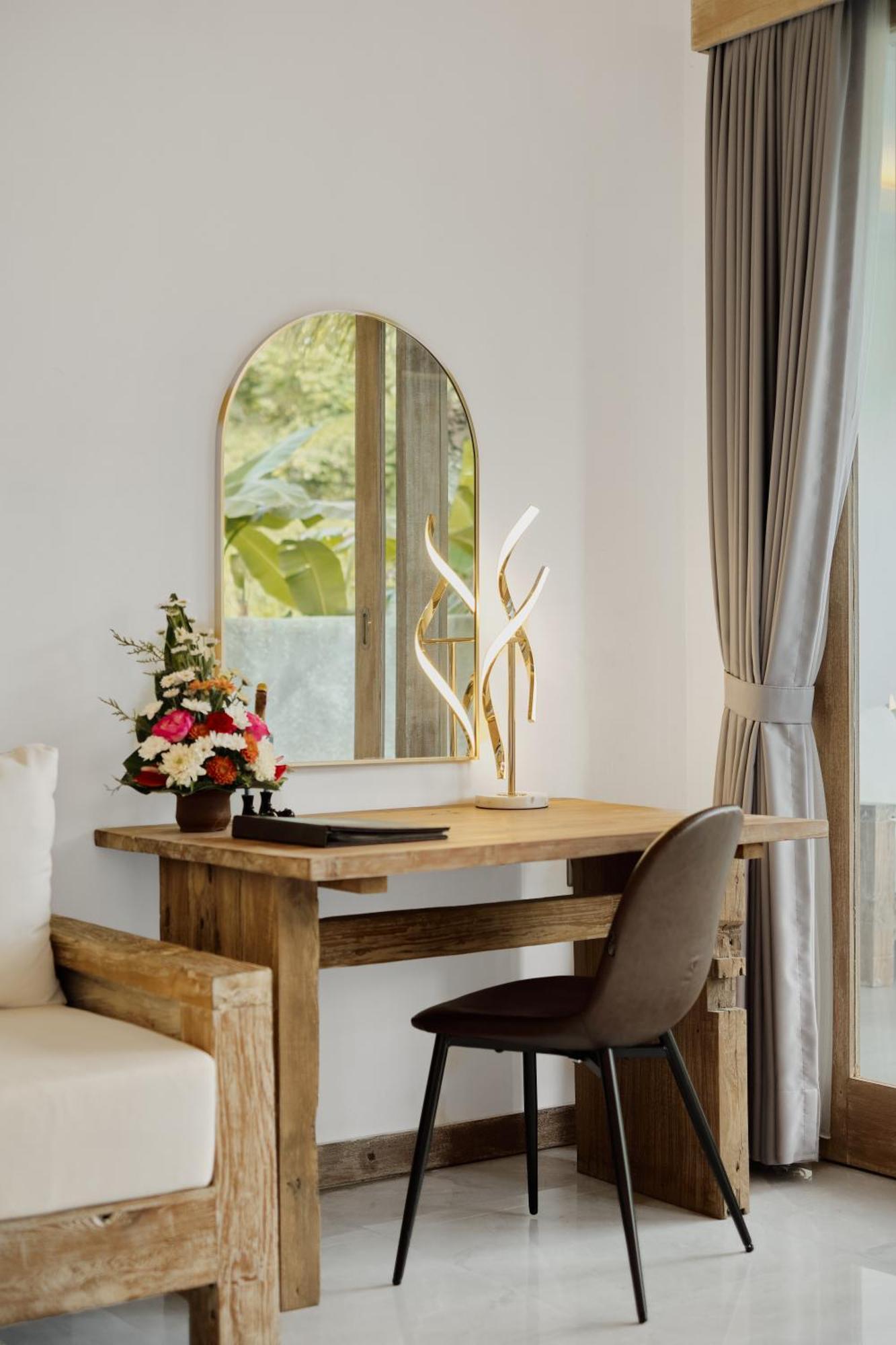 Suite with Private Pool