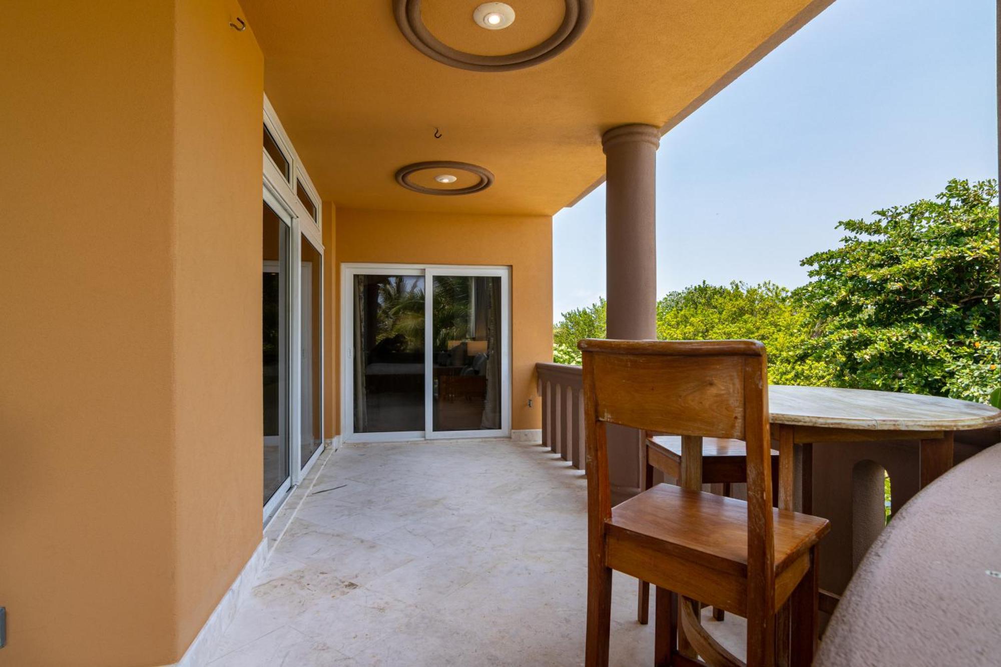 Beachfront Villa Sol Mate,1636010904:JPEG