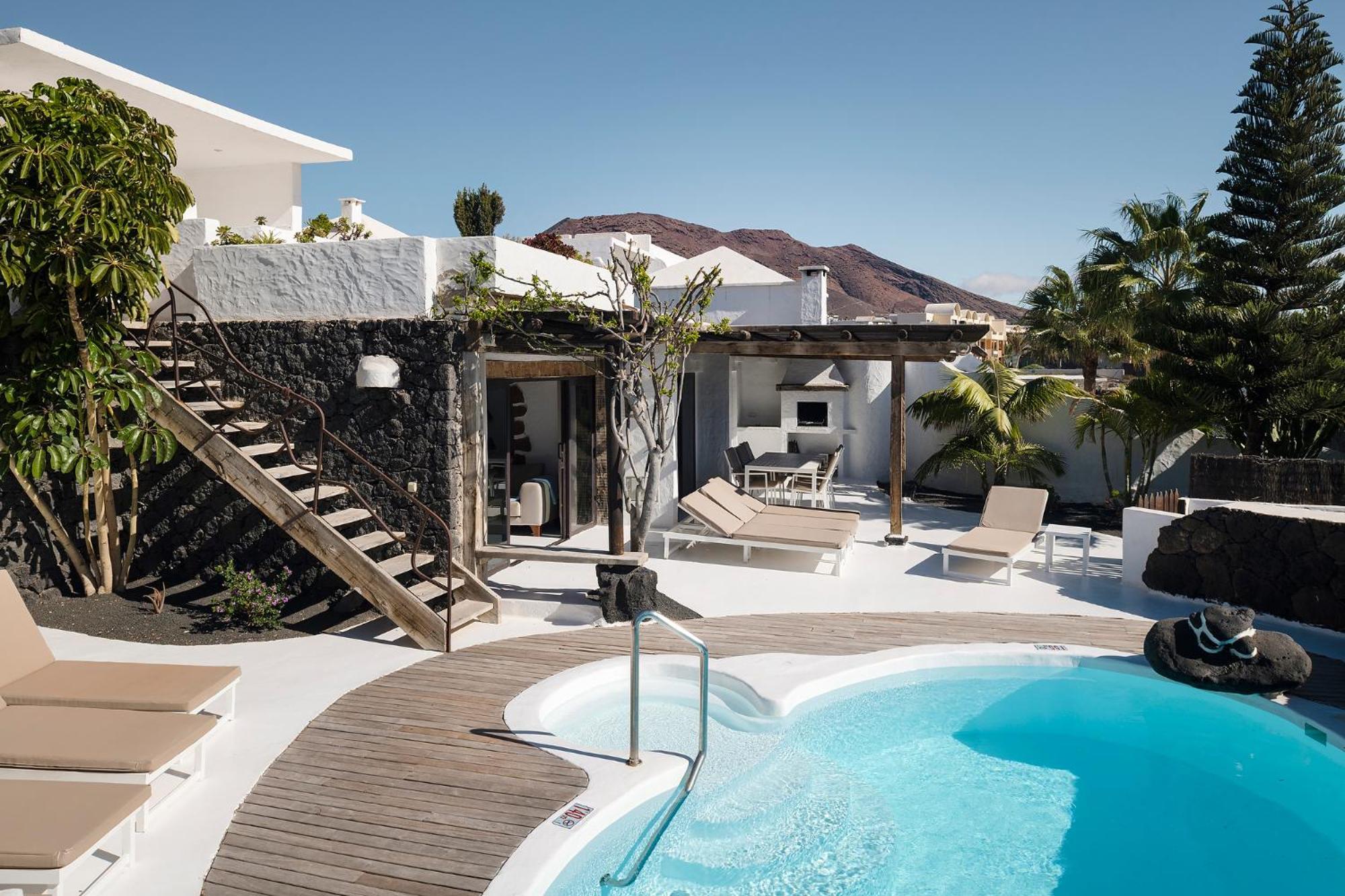 Four-Bedroom Deluxe Villa