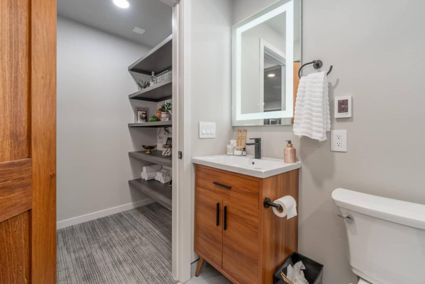 One-Bedroom House