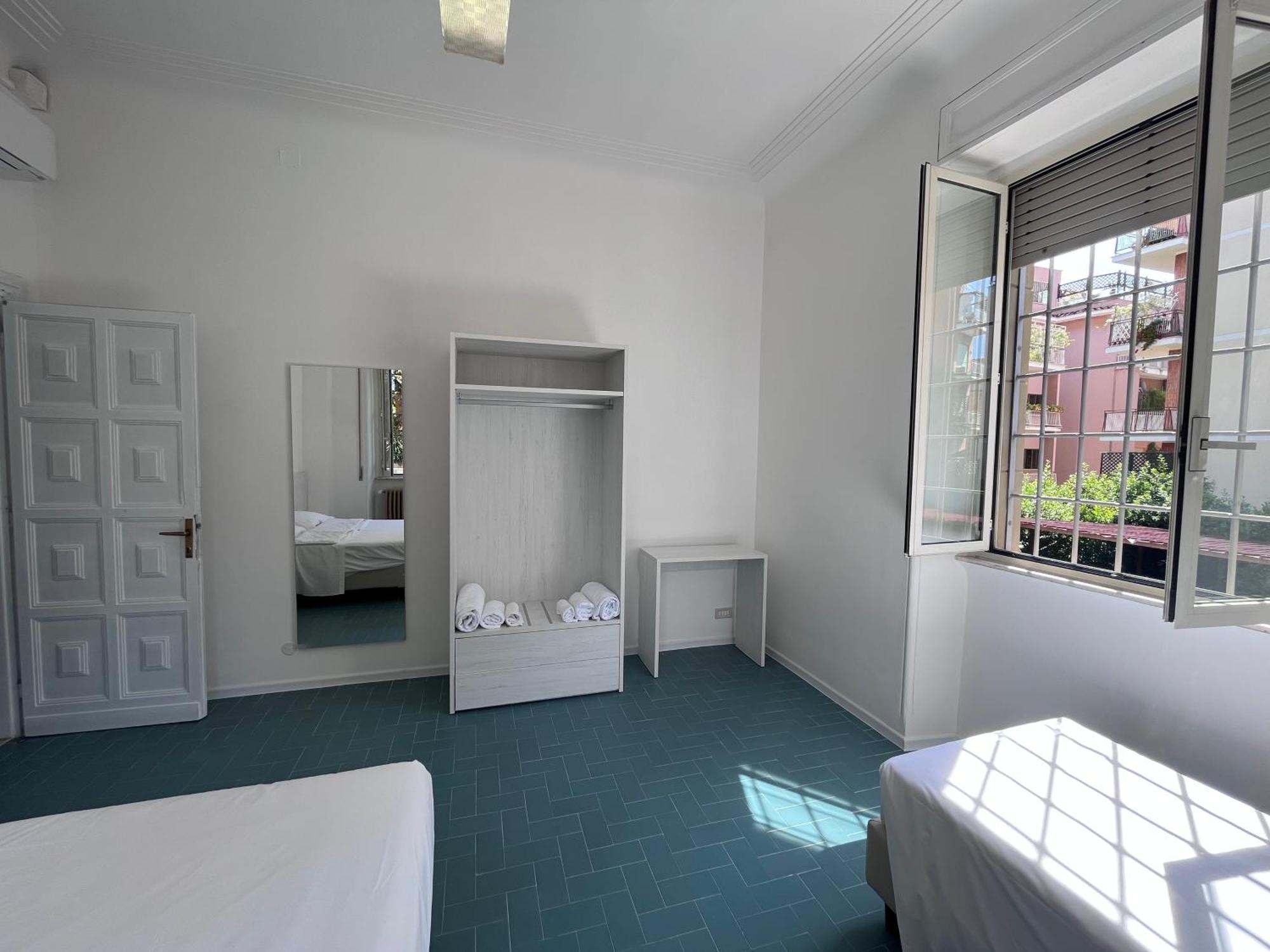 Triple Room with Shared Bathroom