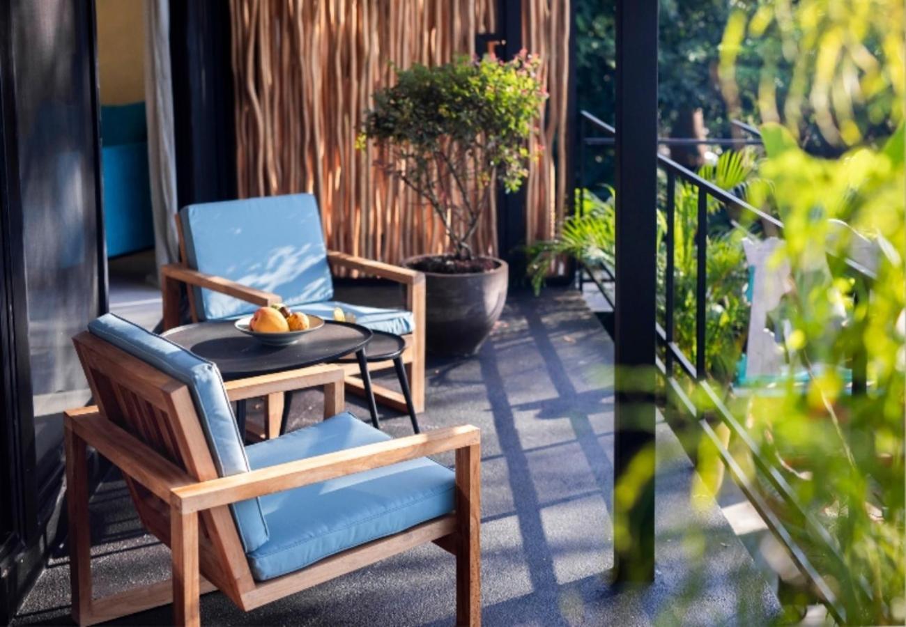 Watu Master Suite with Ocean View