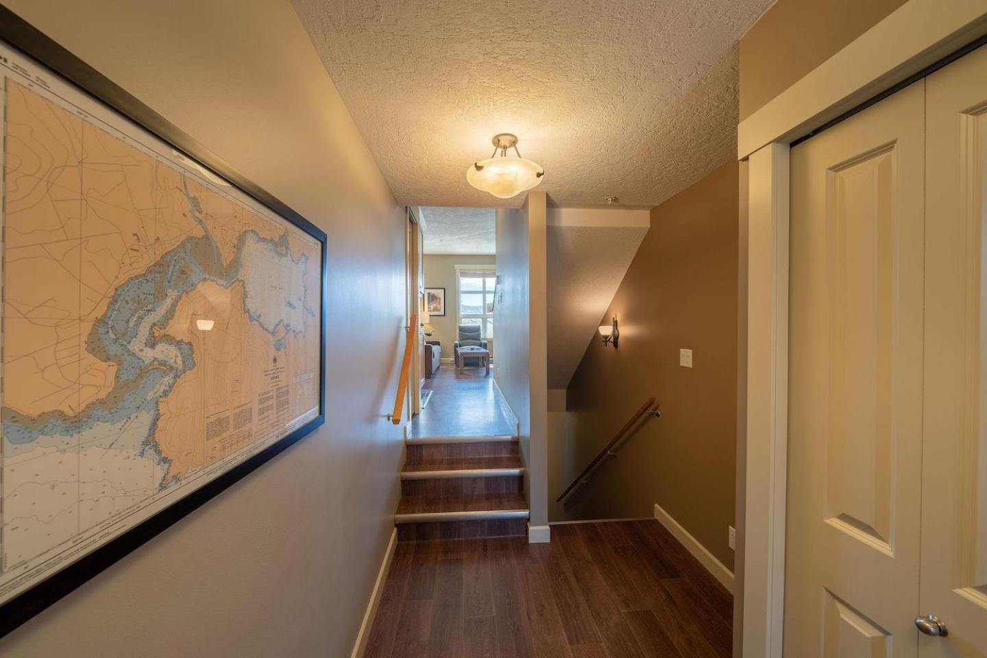 Deluxe Bungalow,1695751628:JPEG