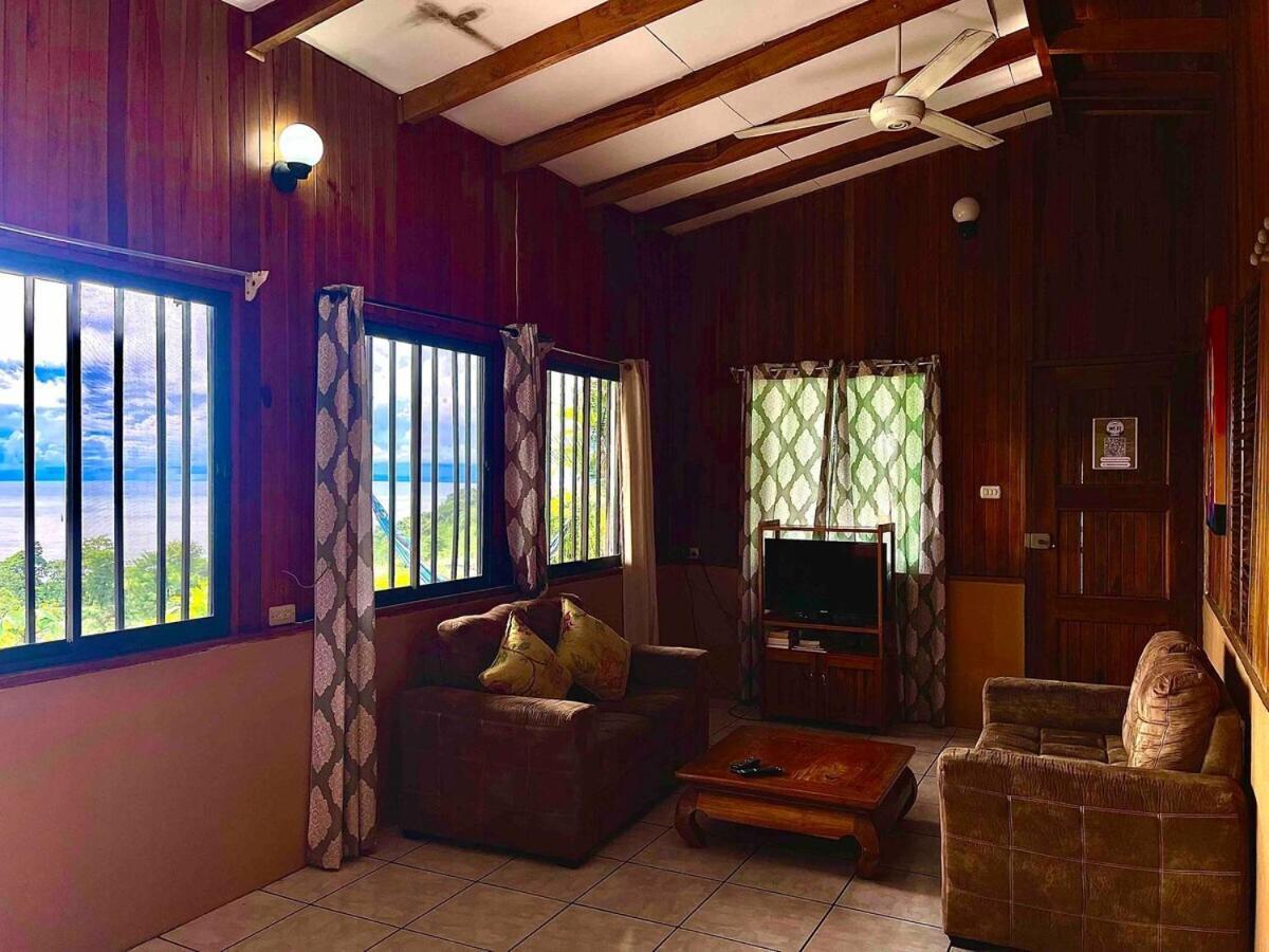 Two-Bedroom Apartment with Ocean View,1695769640:JPEG