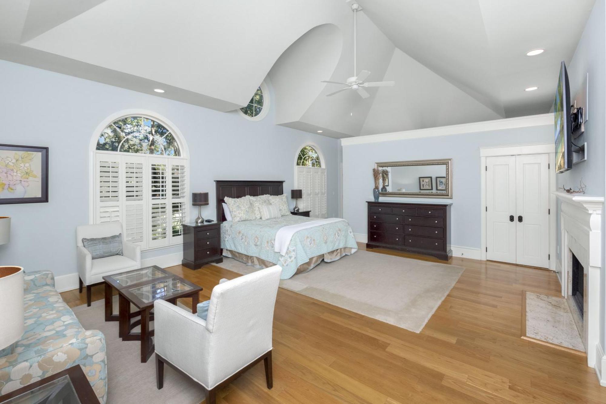 Six-Bedroom House