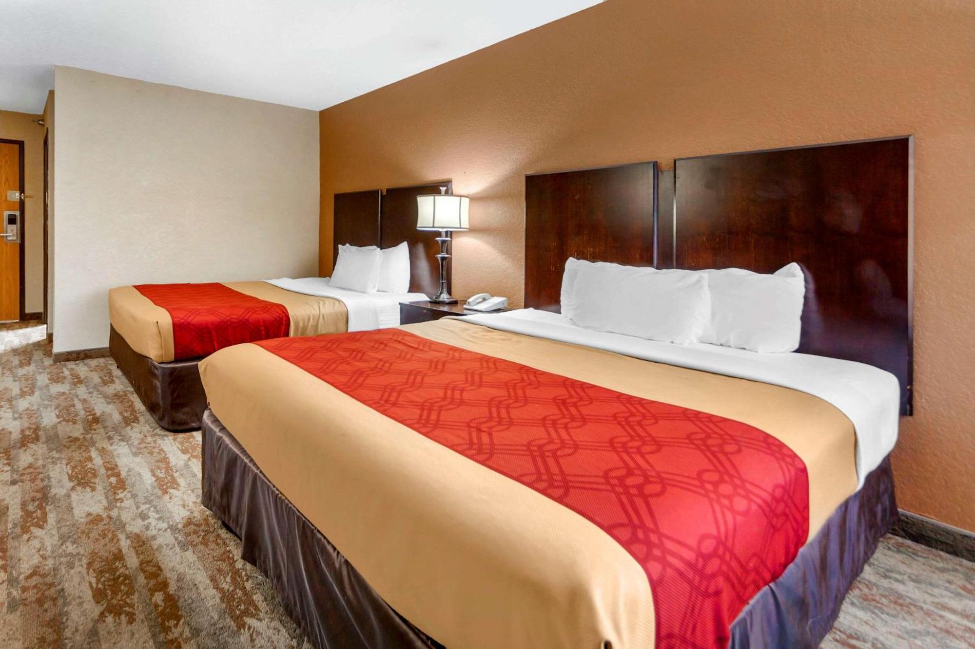 Queen Room Two Queen Beds
