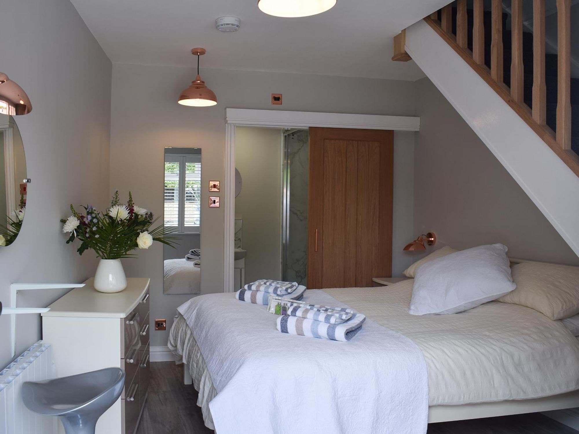 One-Bedroom Holiday Home