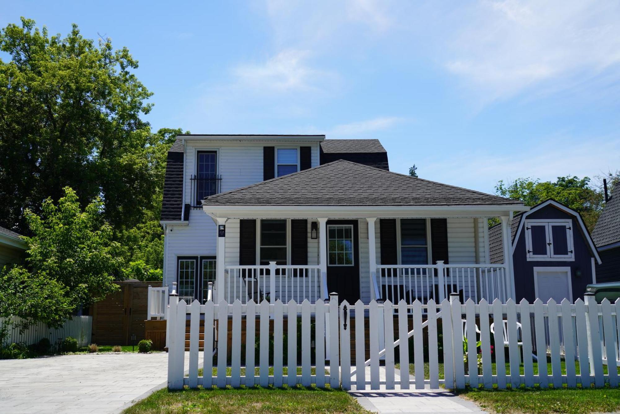 Holiday Home,1740825585:JPEG