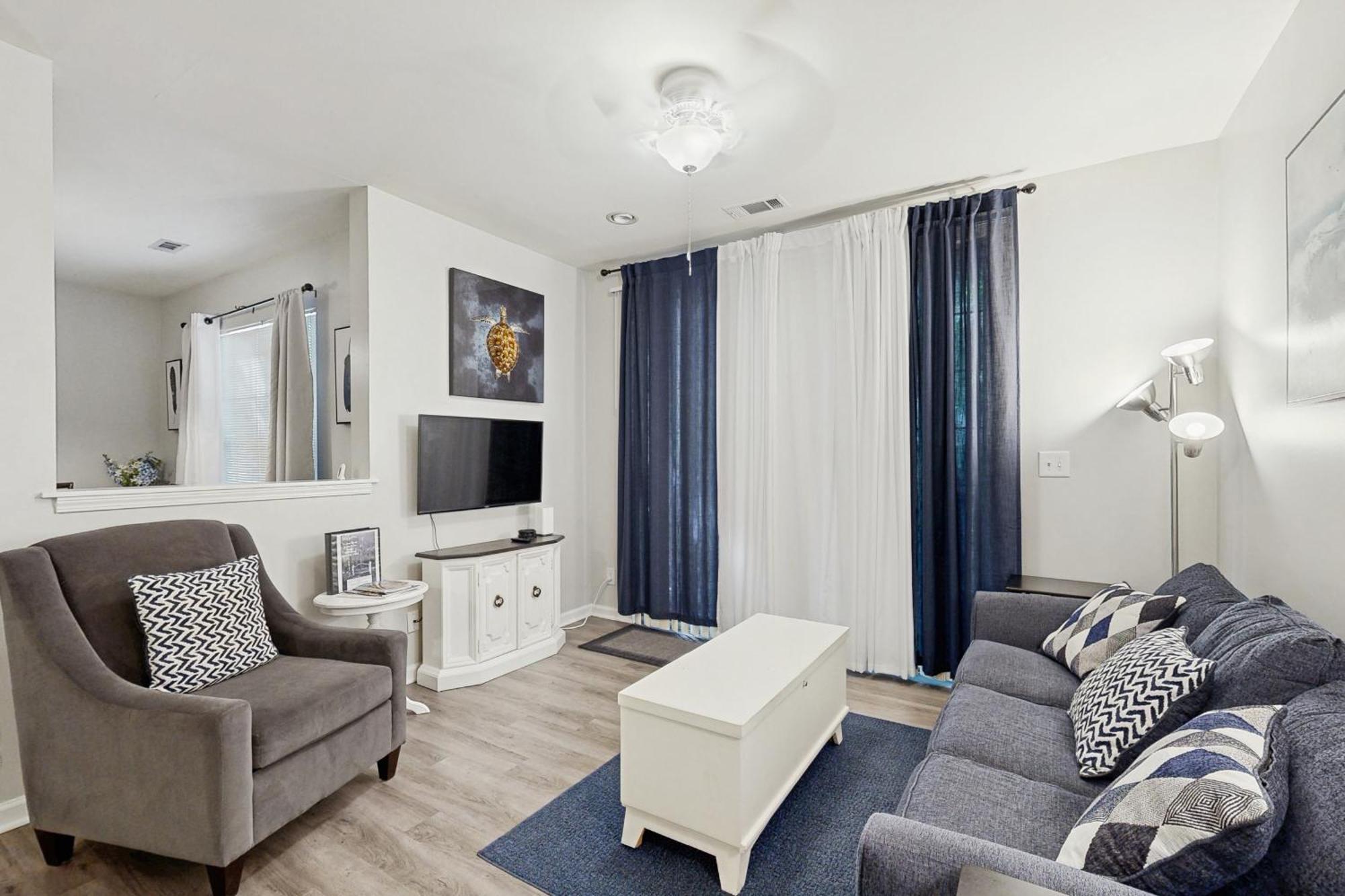 One Bedroom Apartment