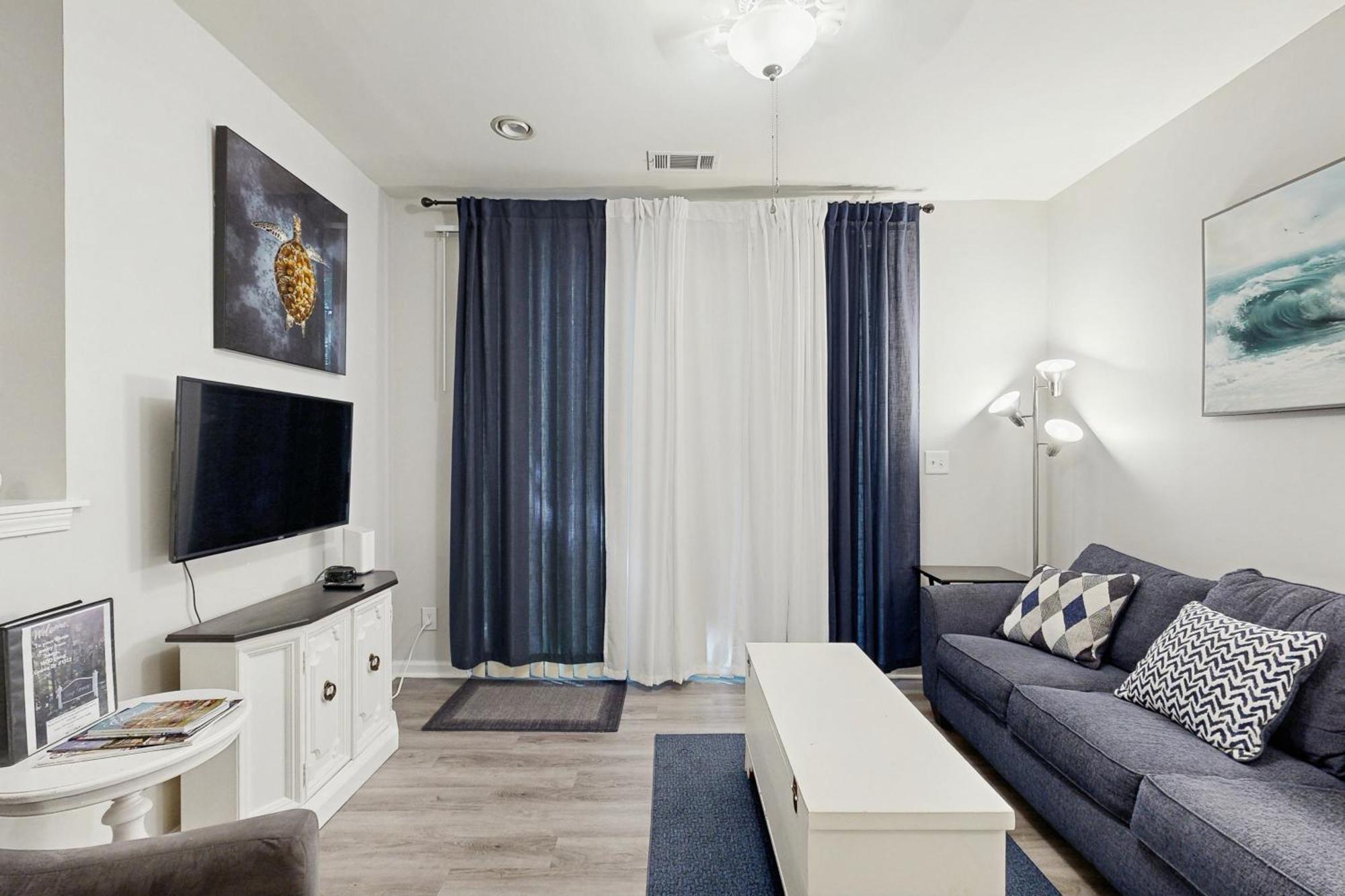 One Bedroom Apartment