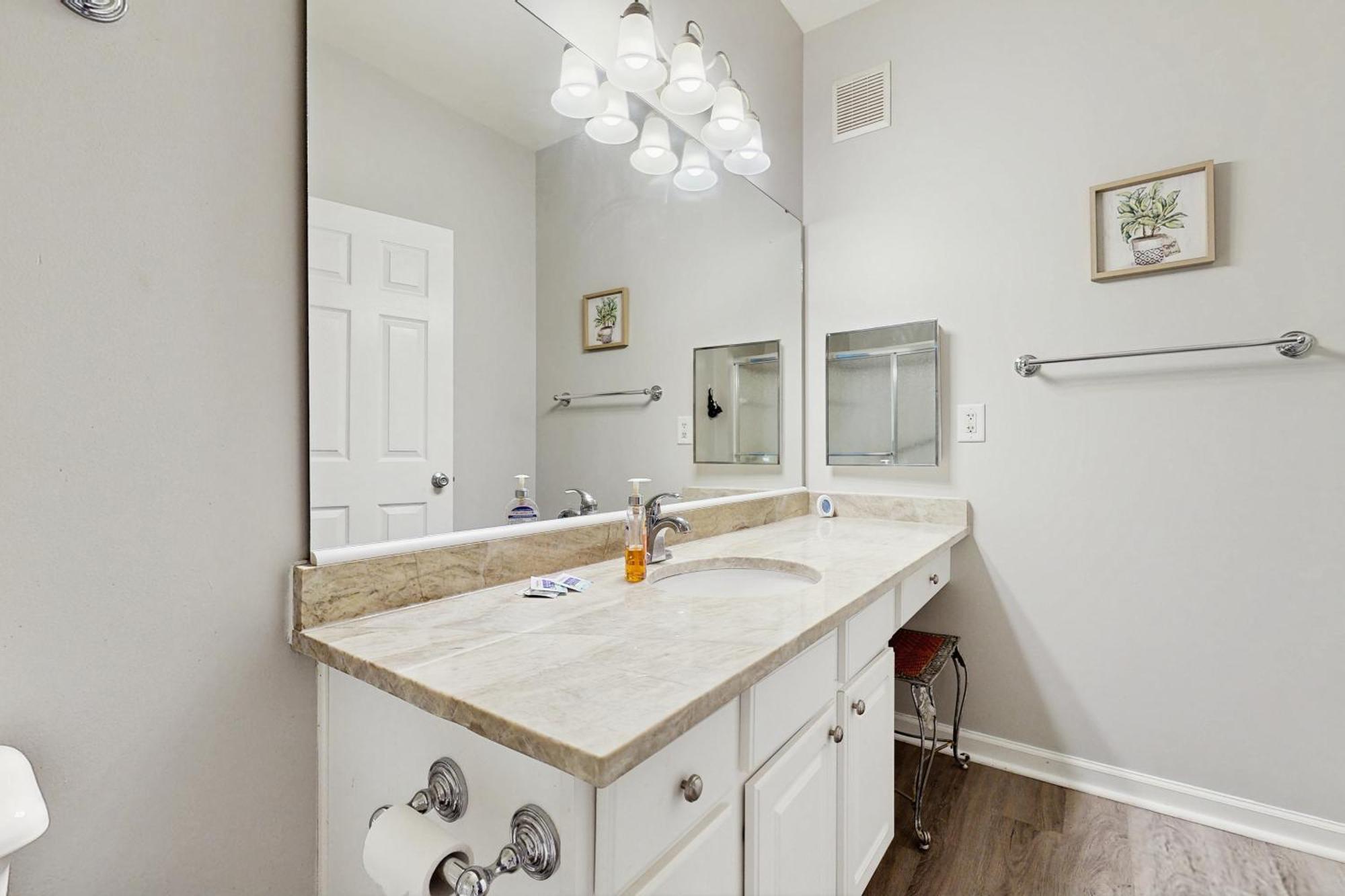 One Bedroom Apartment