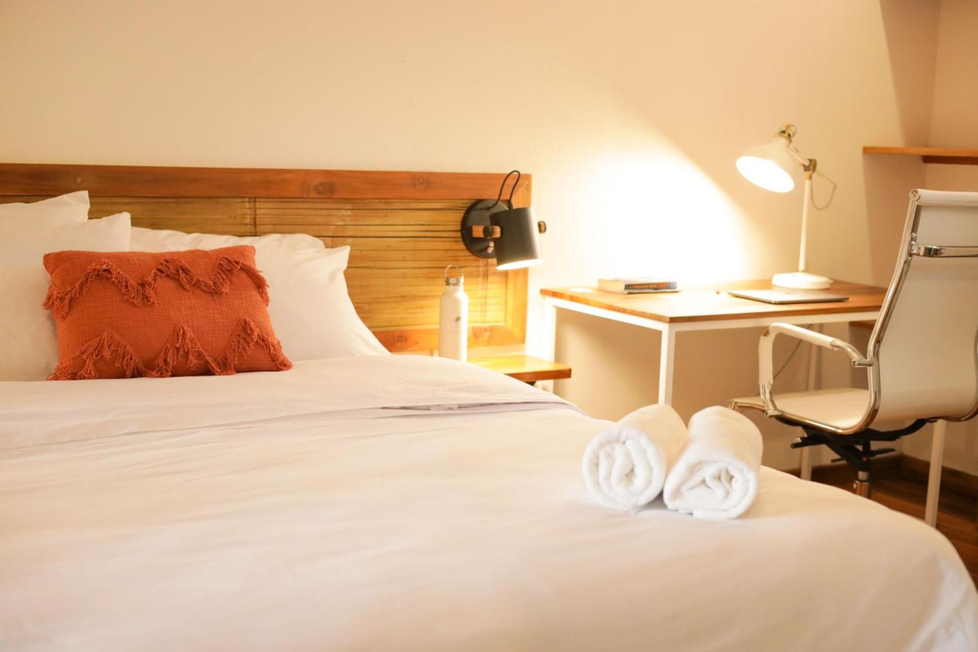 Double Room with Private Bathroom,1747071173:JPEG