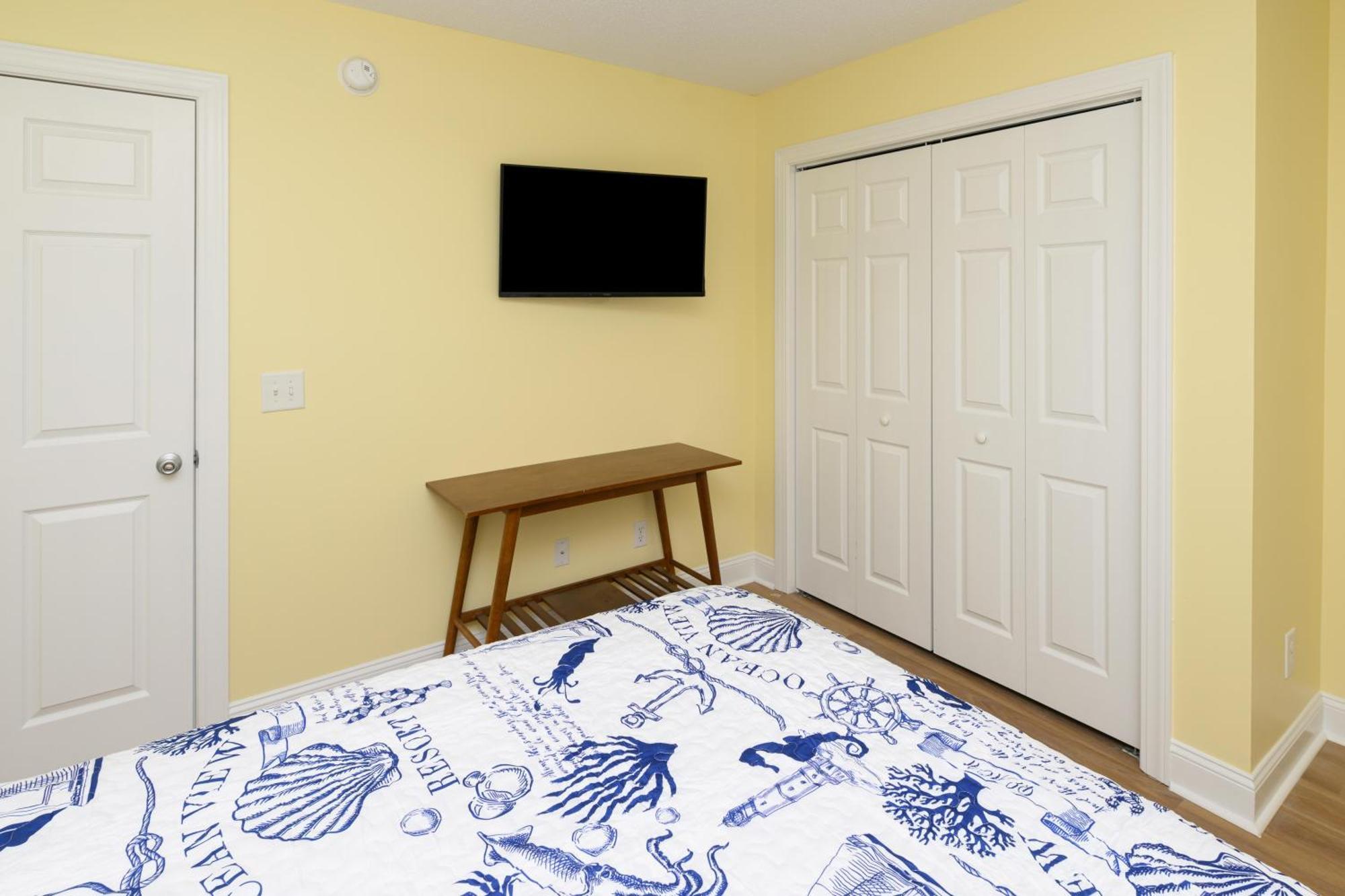 Five-Bedroom Apartment