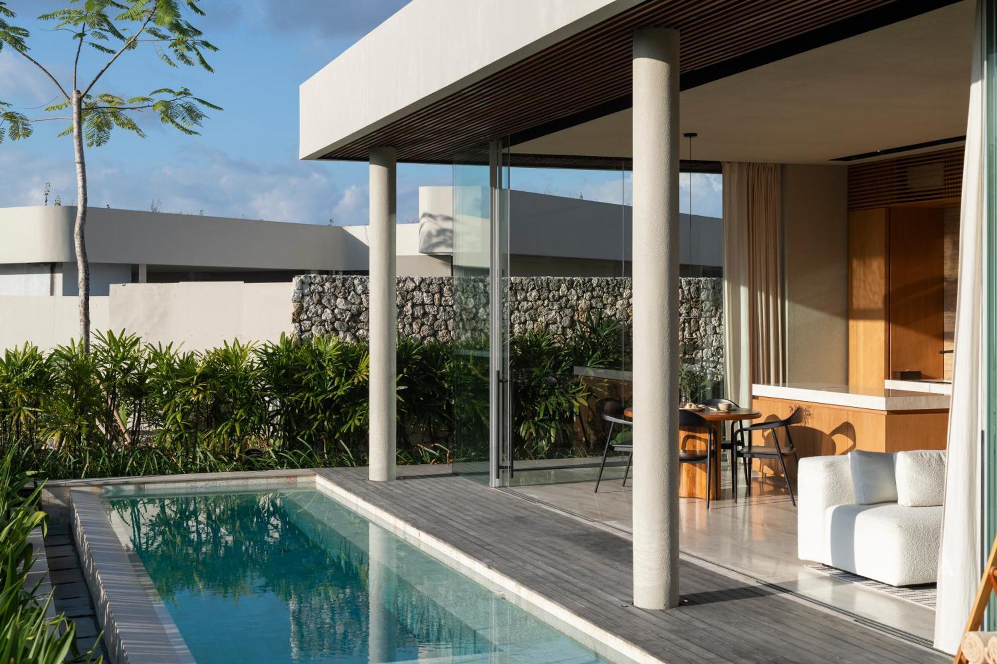 Cliffside Panoramic View 2-Bedroom Villa