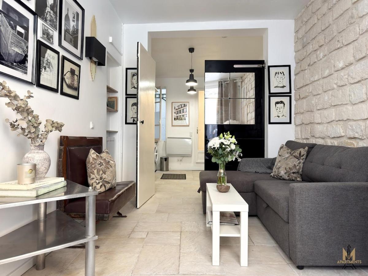 Apartment with Shower