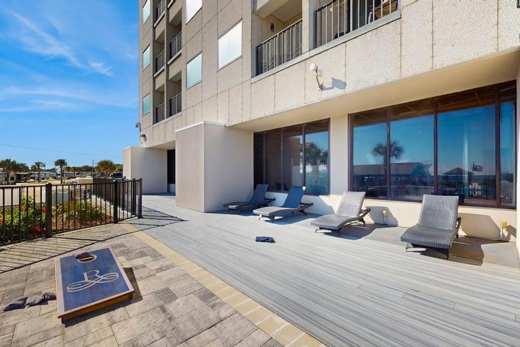 Studio Terrace