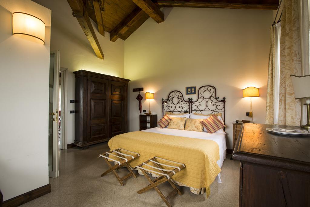 Double or Twin Room,267345537:JPEG