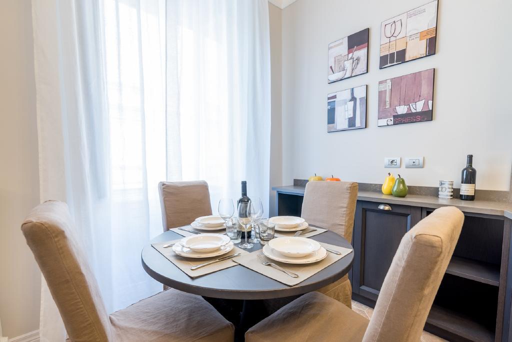 One-Bedroom House,404968146:JPEG