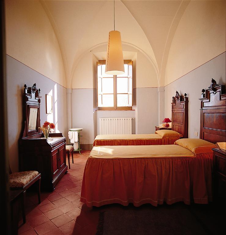 Two-Bedroom Apartment,1580704737:JPEG