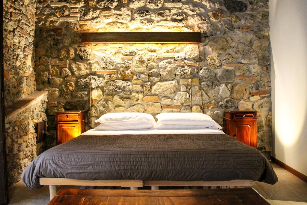 Double Room,509486061:JPEG