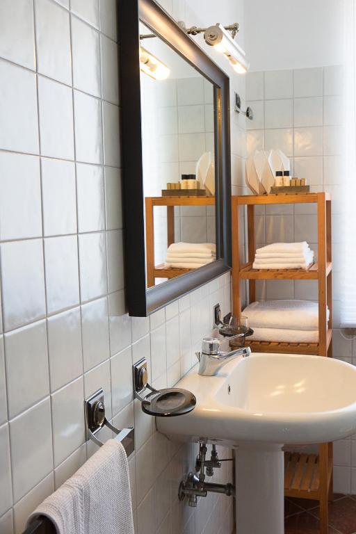 Two-Bedroom Apartment (4 Adults)
