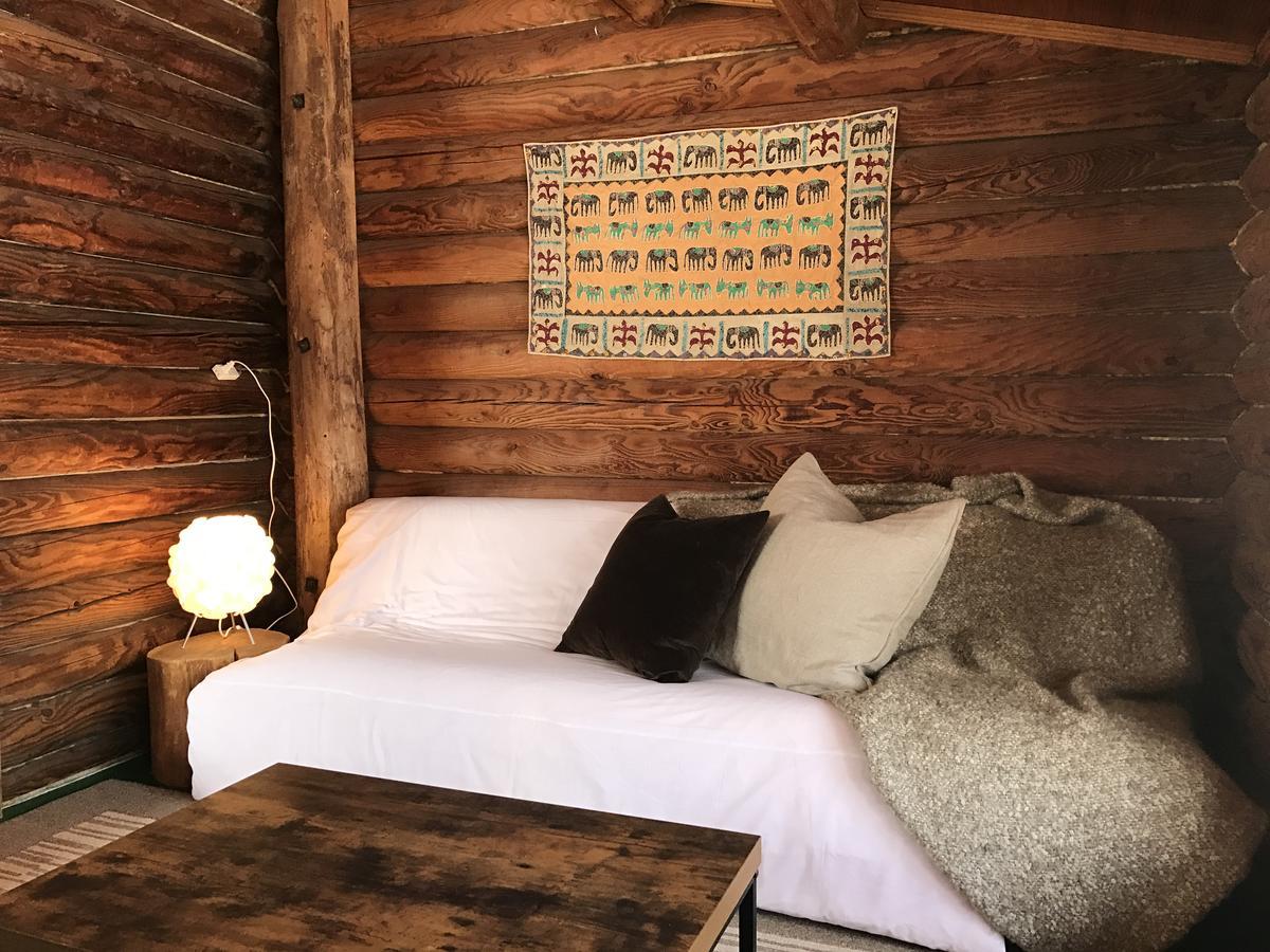 Deluxe Dormitory Room
