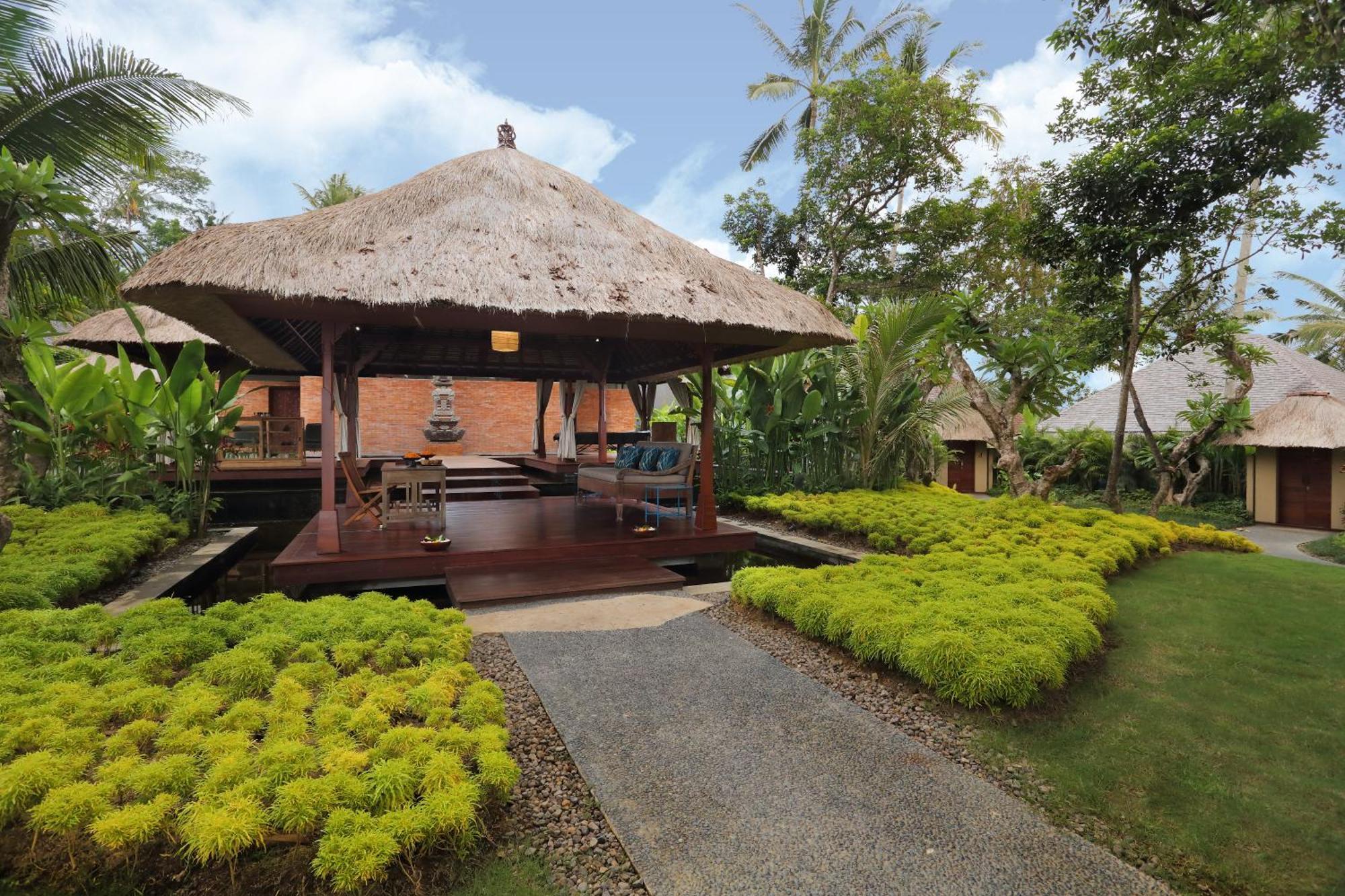 One Bedroom Villa Private Pool with Living Room