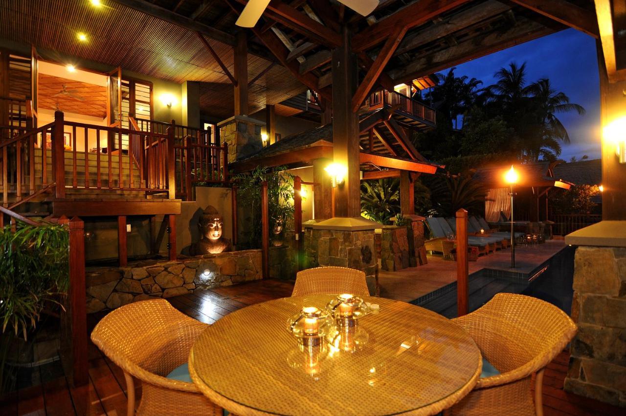 Villa with Private Pool,722373919:JPEG